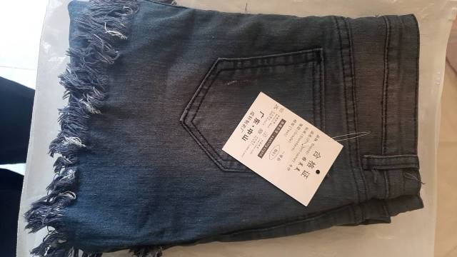 รูปภาพที่2 ของสินค้า : กางเกงยีนส์กระโปรง (พร้อมส่ง)